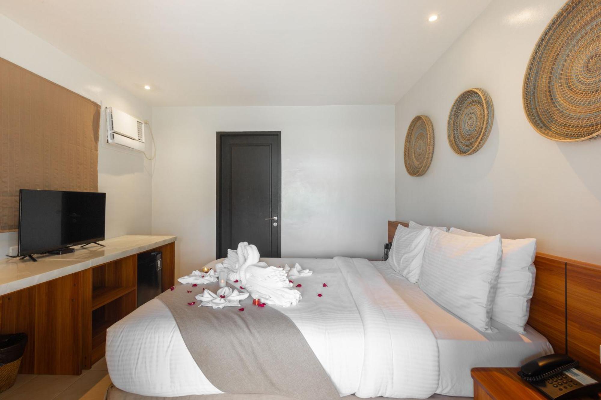 Golden Sands Destination Resorts Daanbantayan Ngoại thất bức ảnh